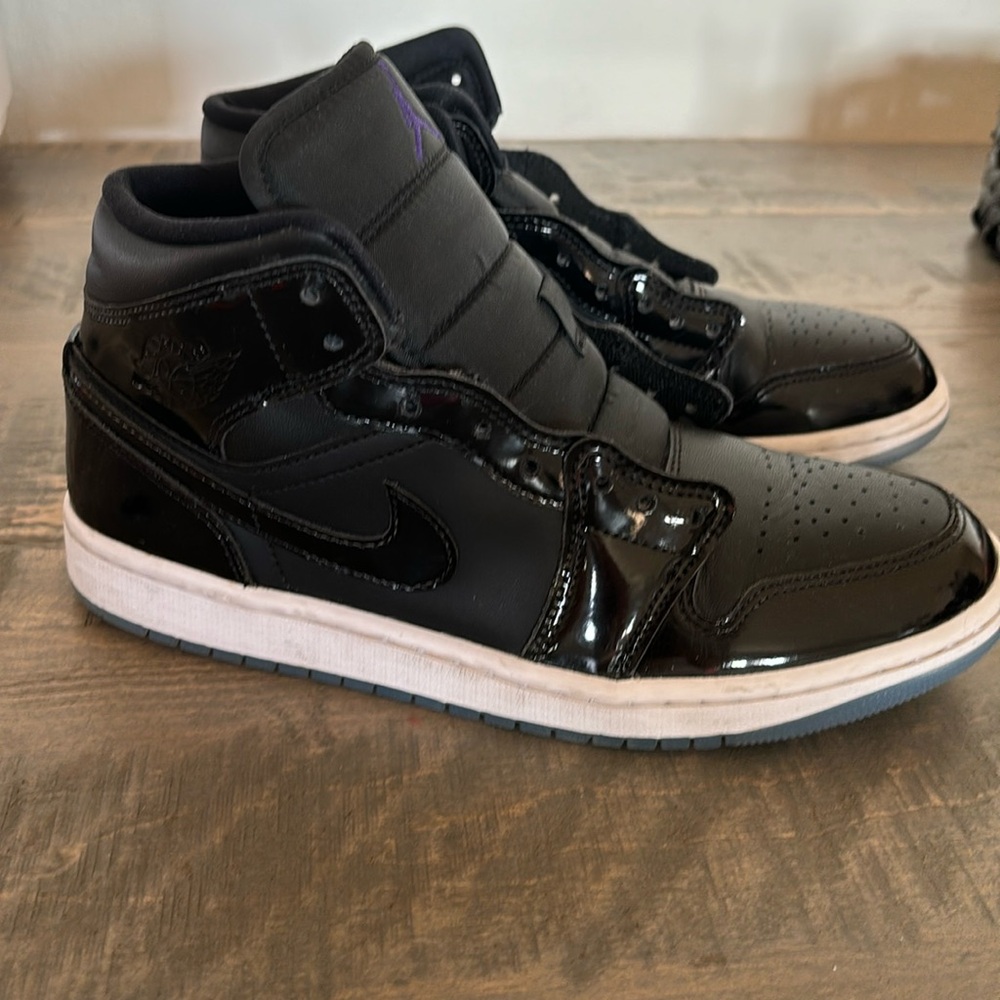 Air jordan 1 mid space jam size 8
